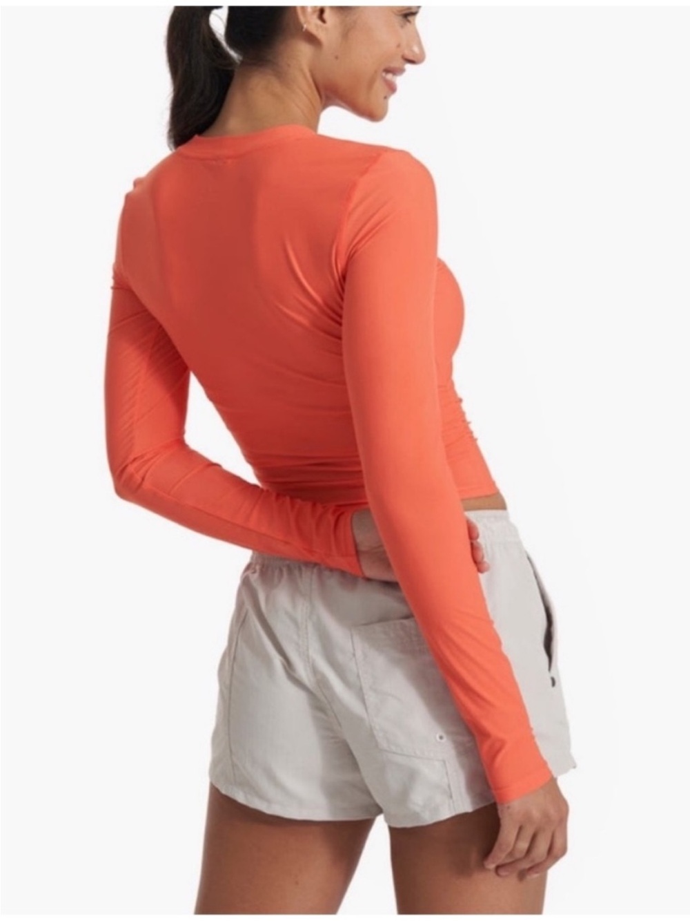 Vuori Dune Crew Long Sleeve Swim Top UPF 30+ - Picture 2 of 5